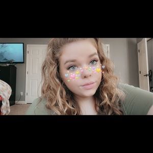 Meet your Posher, Avree